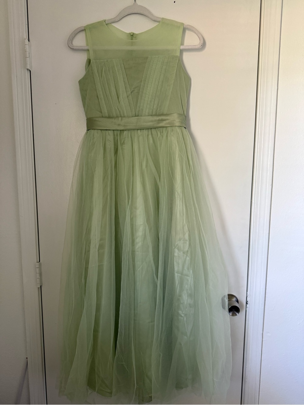 Girls' Light Green Tulle Dress